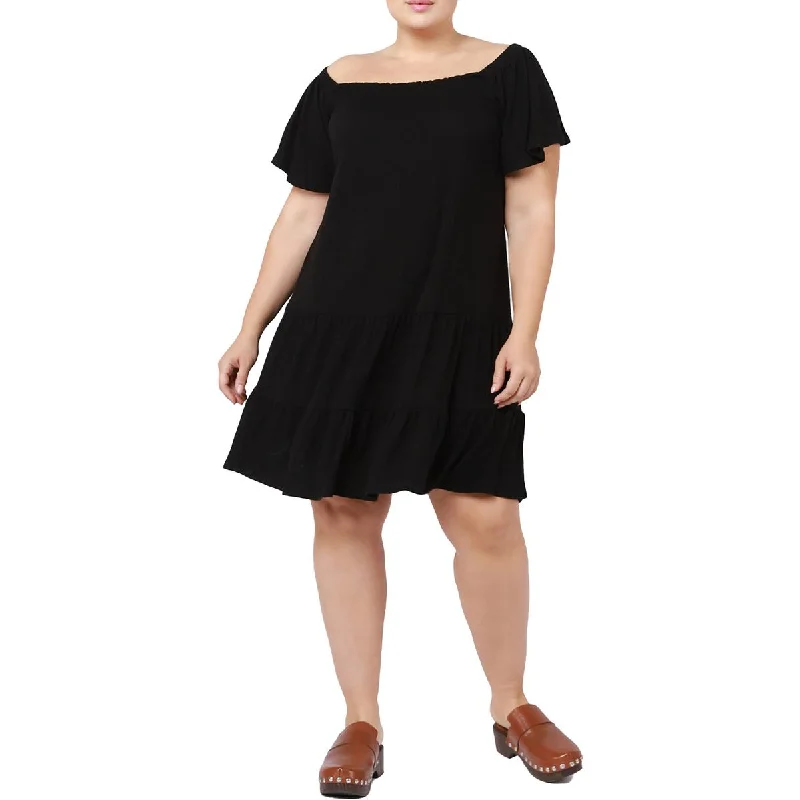 Offer of the Day Black Tape_ Womens Plus Daytime Mini Shift Dress