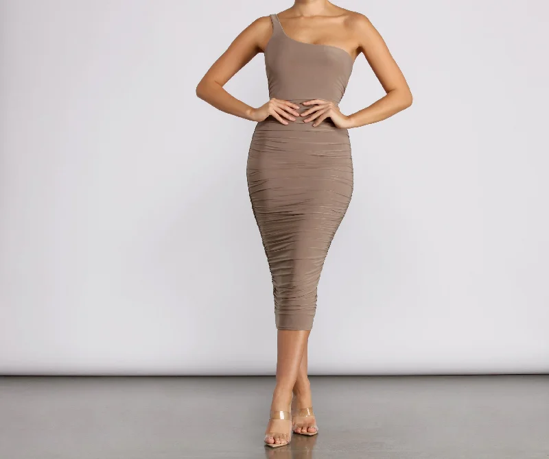 Hot Picks Total Babe Stylish Alert Midi Dress