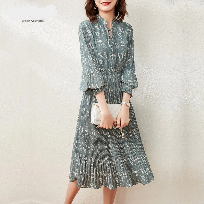 Weekend Wonders Elegant Pleated Midi Chiffon Dress for Women