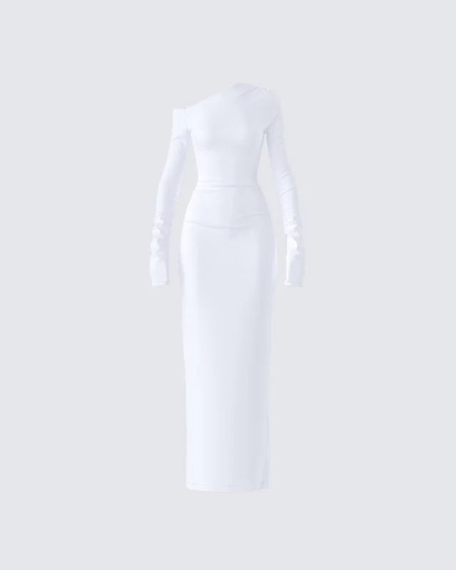 Weekend Offers You Love Kiandra White Off Shoulder Maxi Dress