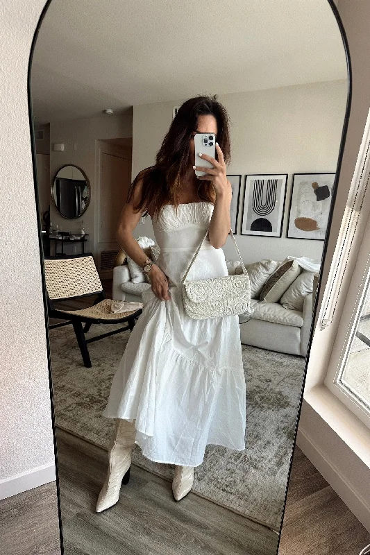 Unmissable Deals Magnolia White Linen Maxi Dress