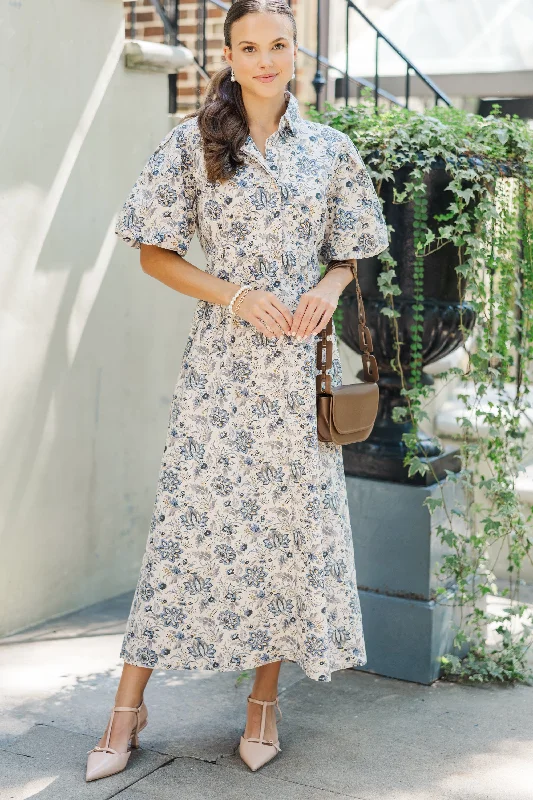 Don’t Miss These Deals Quality Time Cream Paisley Midi Dress