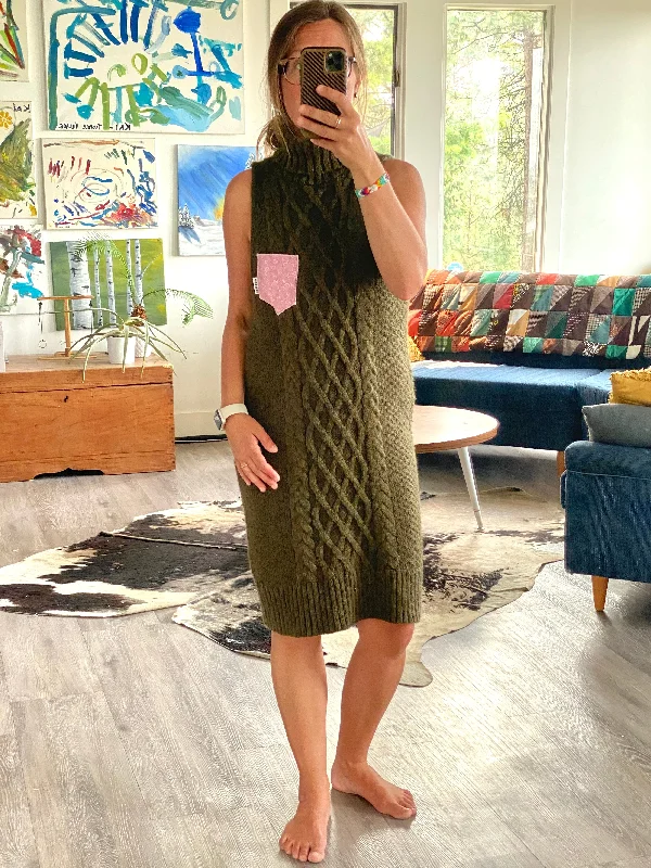 Weekend Markdowns Galore ReLoved Knit Dress - med/Lg