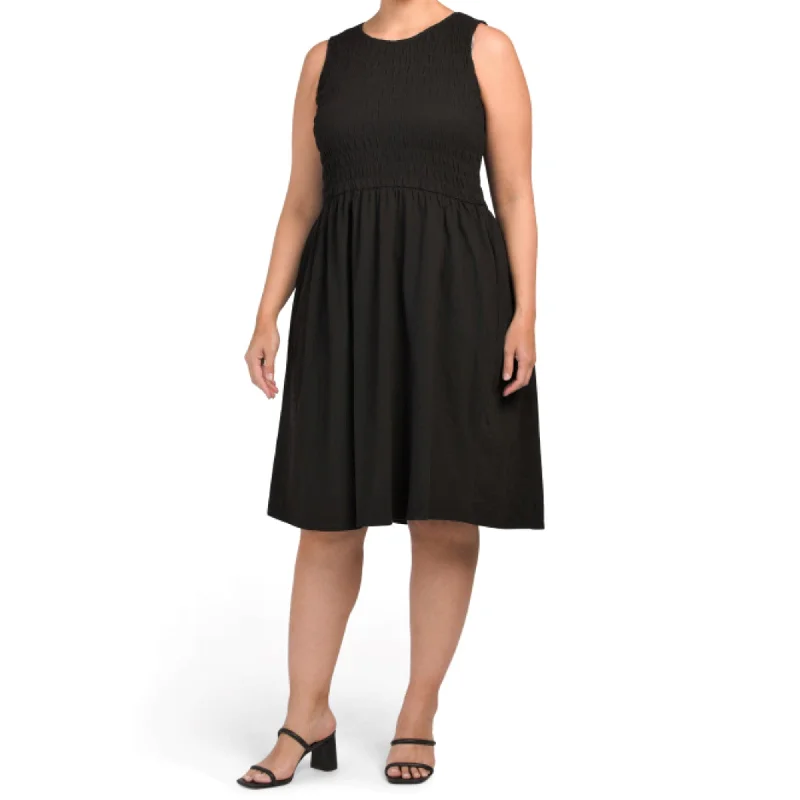 Weekend Clearance Event T Tahari Women's Plus Sleeveless Smocked Cotton Midi Dress
