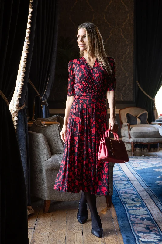 Weekend Wonders Leaf Print Wrap Bodice Midi Dress