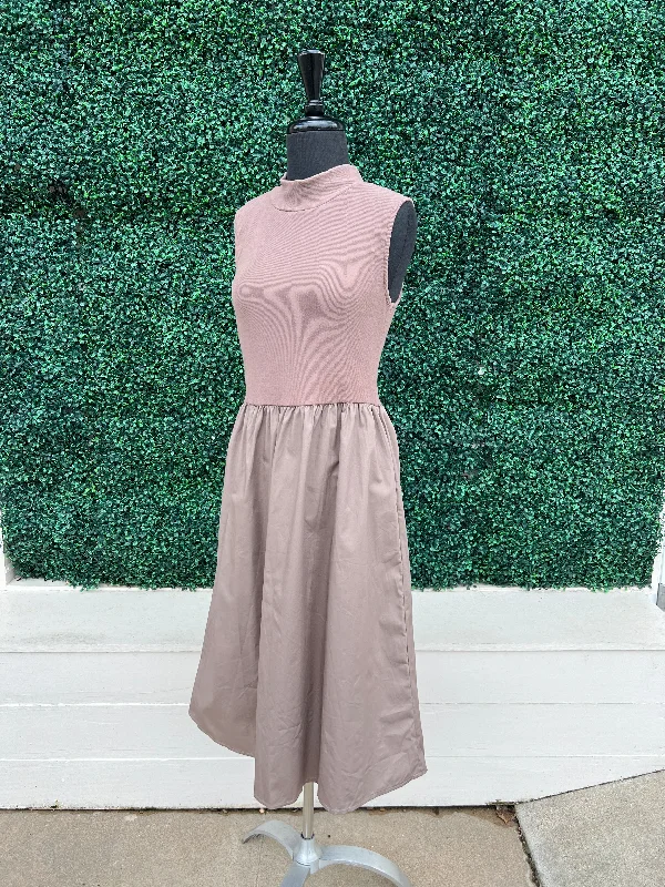 Offer of the Day Hybrid Midi Dress
