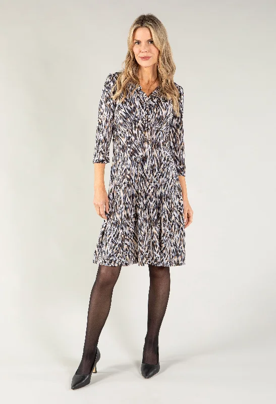 Weekend Flash Deals Tie Detail V Neck Midi Dress