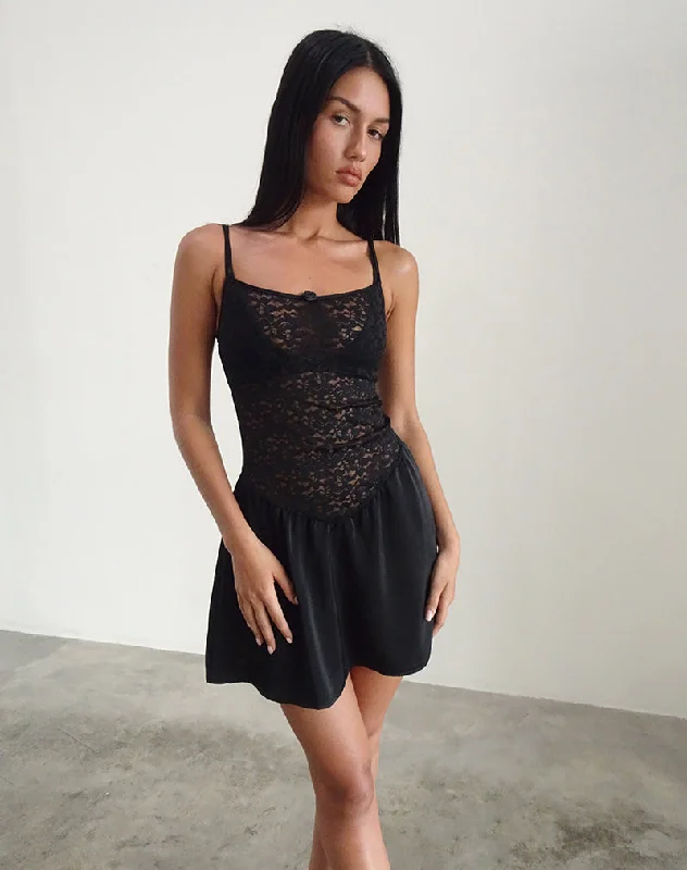Weekend Hot Picks Alunan Slip Dress in Satin Lace Black