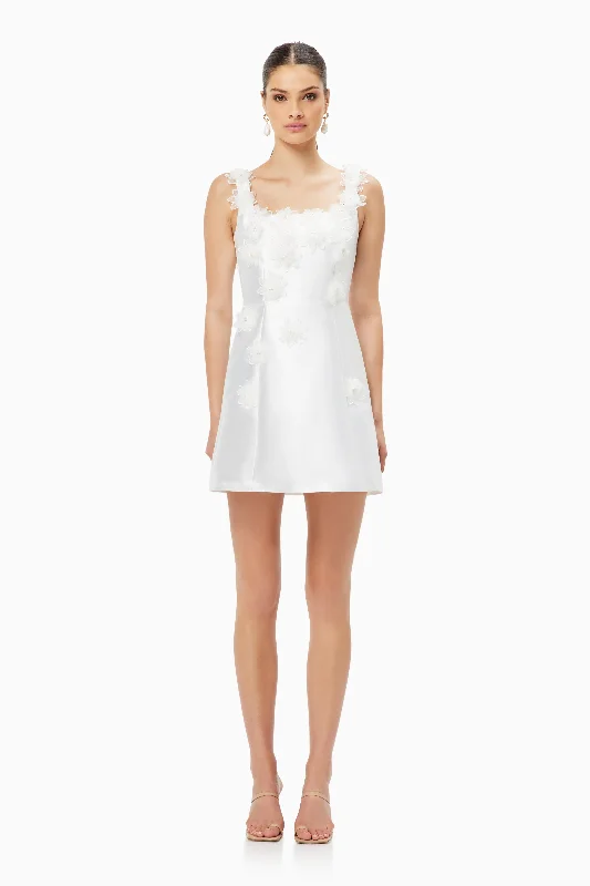 Weekend Buy More Save More Elder Floral Decal Applique Mini Dress In White
