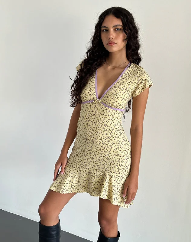 Weekend Deal Rush Gysele Mini Dress in Flowing Flower Yellow