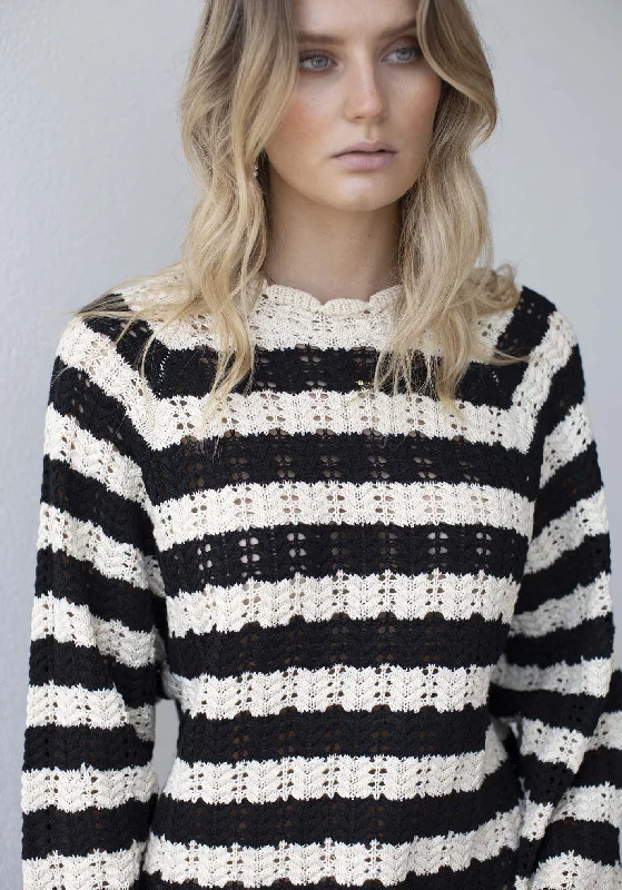 Bargain Alert Songful Stripe Knit Tunic