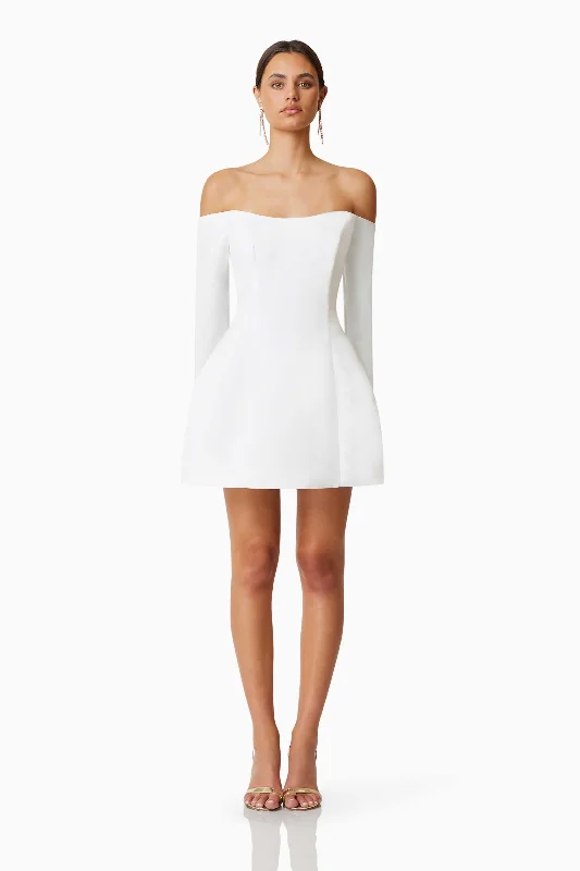 Weekend Special Vida Off The Shoulder Day Mini Dress In White