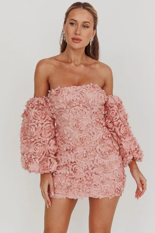 Weekend Deal Rush Vive La Rose Off-Shoulder Floral Mini Dress Blush