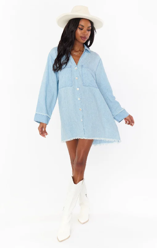 Weekend Exclusive Bargains Wilmington Shirt Dress ~ Light Chambray