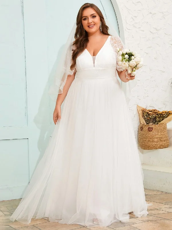 Exclusive Weekly Sale Dreamy Plus Size V-Neck Lace Short Sleeves Tulle Wedding Dresses Exclusive Weekly Sale Dreamy Plus Size V-Neck Lace Short Sleeves Tulle Wedding Dresses
