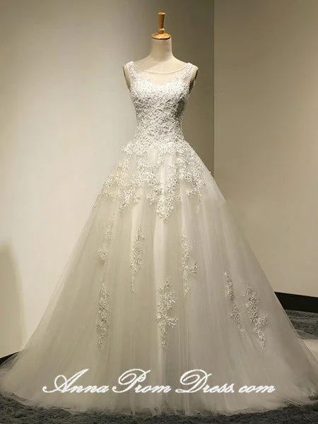Weekend Shop Now Beautiful Wedding Dresses Scoop Sweep Train Appliques Lace-up Long Bridal Gown JKS275