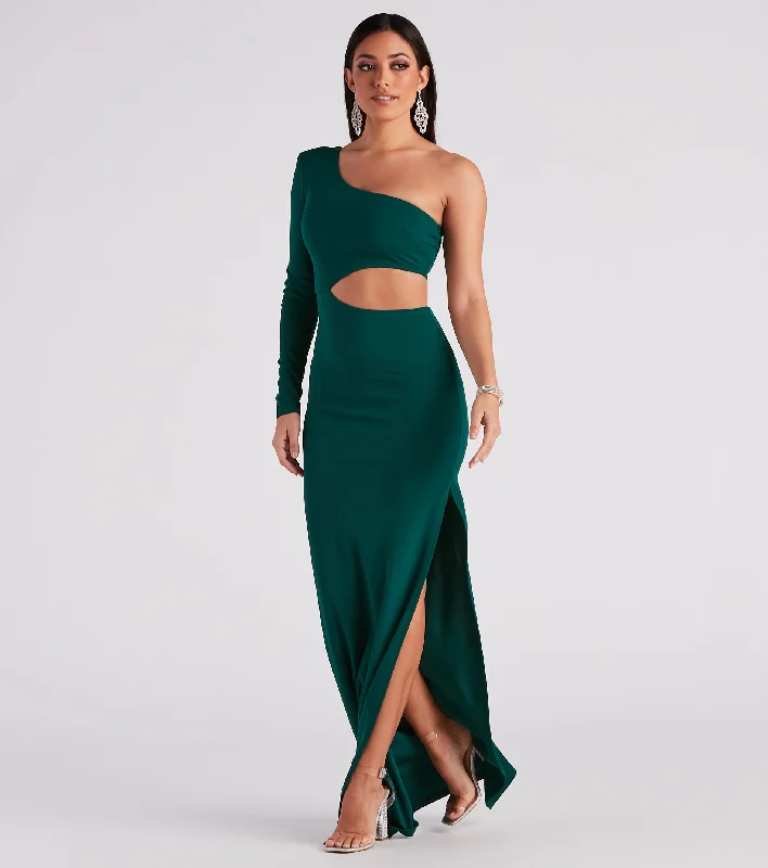 Weekend Bargain Blast Carrie Formal Crepe Long Dress