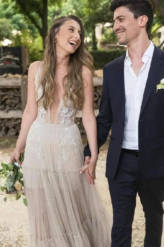 Today’s Special Discount Charming A-Line Tulle Embroidery Appliques V-neck Bohemain Wedding Dress ,DS2677 Today’s Special Discount Charming A-Line Tulle Embroidery Appliques V-neck Bohemain Wedding Dress ,DS2677