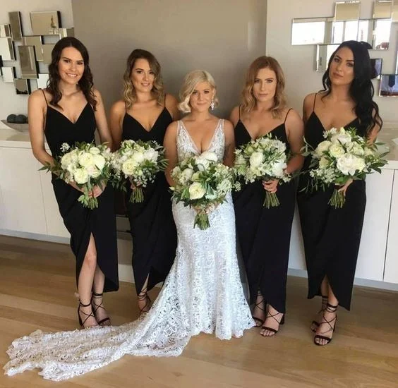 Weekend Wonders Black V Neck Spaghetti Straps Short Bridesmaid Dresses Boho Sheath