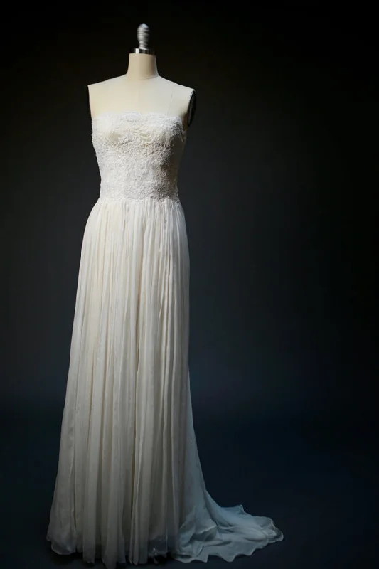 Weekend Hot Bargains ON6180 Ethereal Lace Strapless Trained Wedding Dress