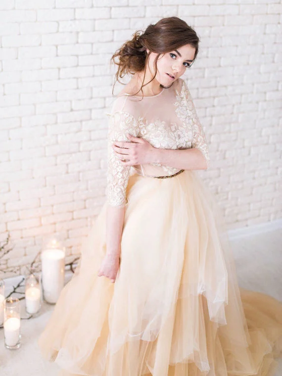 Weekend Price Drop Frenzy Lace Wedding Dresses A-line Scoop Sweep/Brush Train Sexy Bridal Gown JKW132