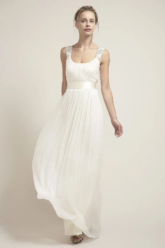 Weekend Promo Offers OY6777 Simply Decadent Wedding Dress