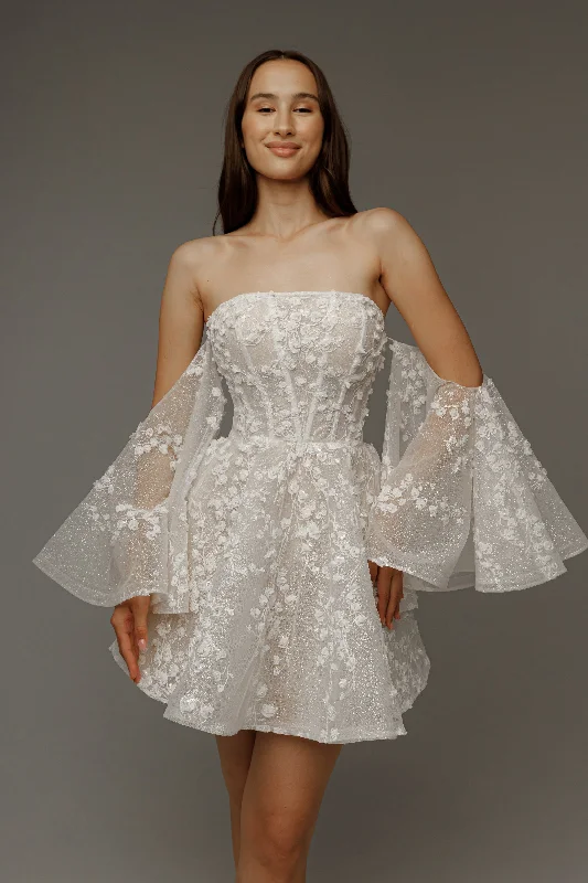 Weekend Flash Markdown Short Floral Lace Wedding Dress Moonlit Siren