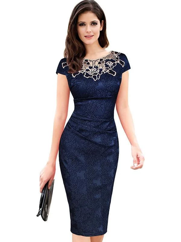 Weekend Best Buys Hot Date Floral Embroidered Bodycon Dress