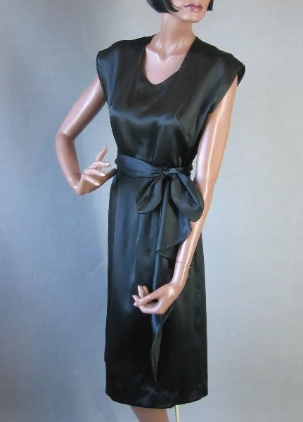 Weekend Discount Rush 40s Women's Cocktail Dress Vintage 1940s LBD Slinky Draped Black Silk Medium VFG