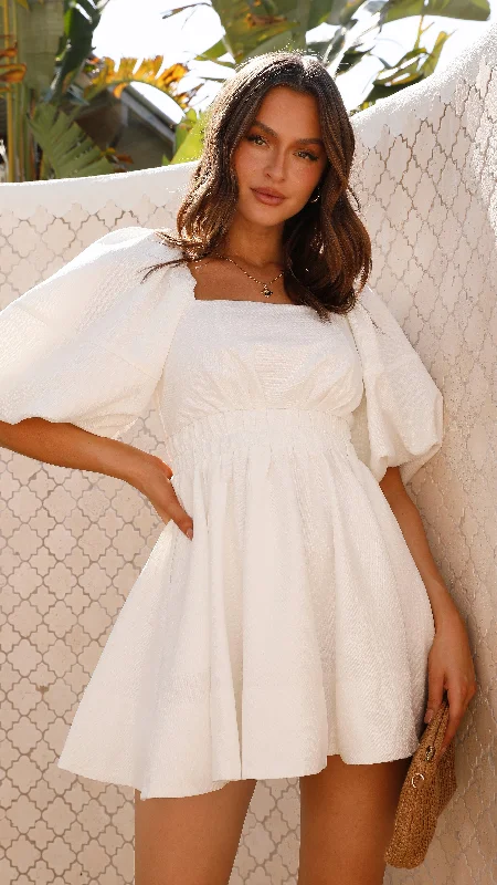 Massive Price Cuts Amayah Mini Dress - White