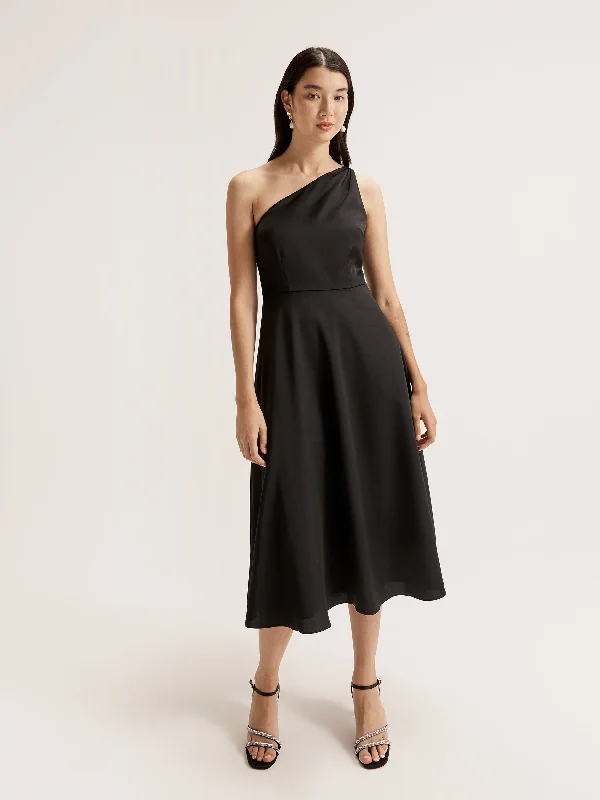 Weekend Offers You Can’t Miss Montreal Asymmetric Dress