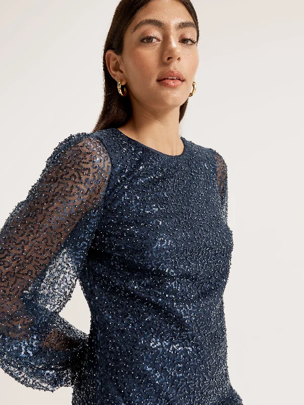 Weekend Discount Rush Venetian Sleeved Dress