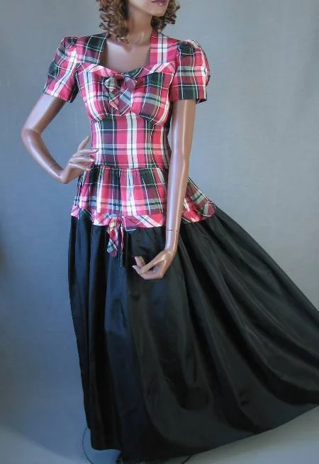 Weekend Markdown Madness 40s Women's Dress Party Vintage Tartan Plaid Taffeta Red Black Puff Sleeve Small VFG
