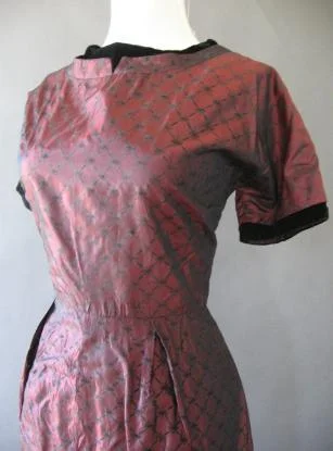 Weekend Special Shopping Event Women's Vintage 50s Dress Red Flocked Sharkskin Taffeta Cocktail Party Medium VFG